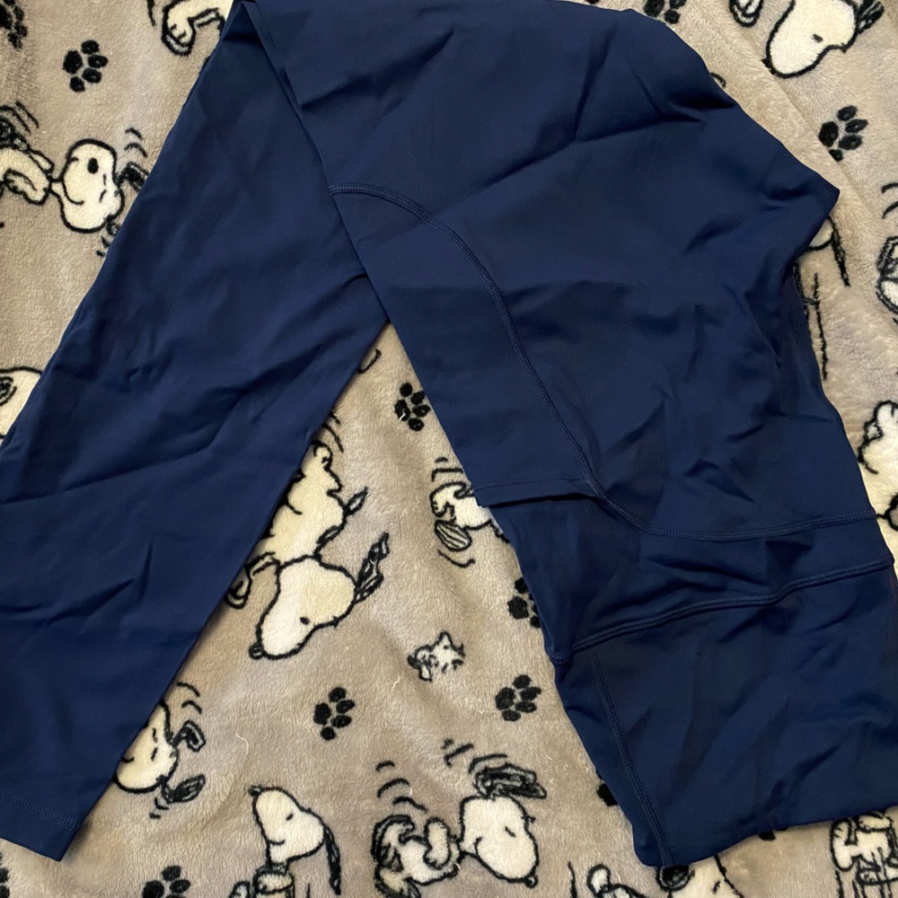 3/$21 Navy Blue Leggings with pockets size Medium